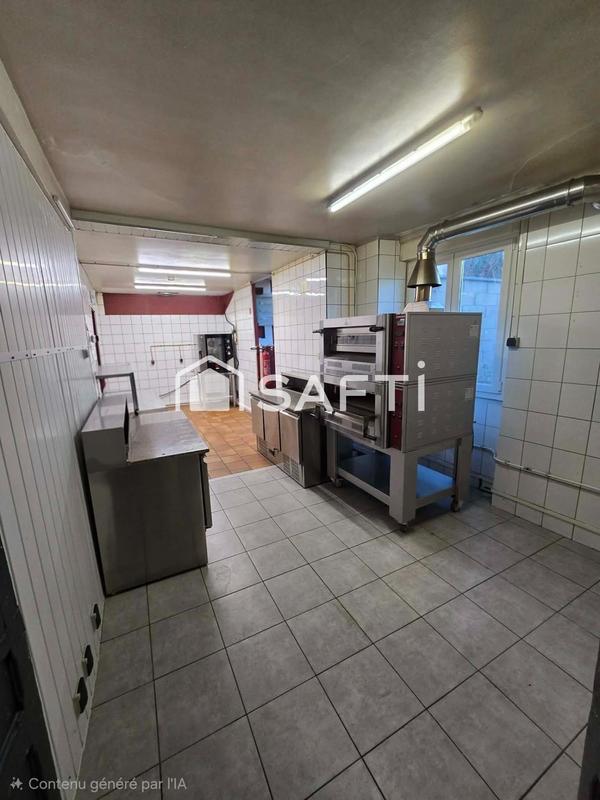 Maison - 435 m² - 8 pièces