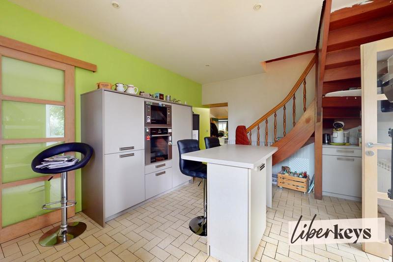 Maison - 126 m² - 7 pièces