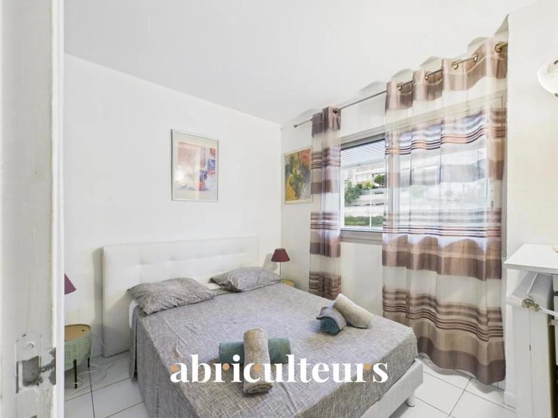 Appartement ancien - 143 m² - 6 pièces