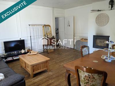 Maison - 330 m² - 12 pièces