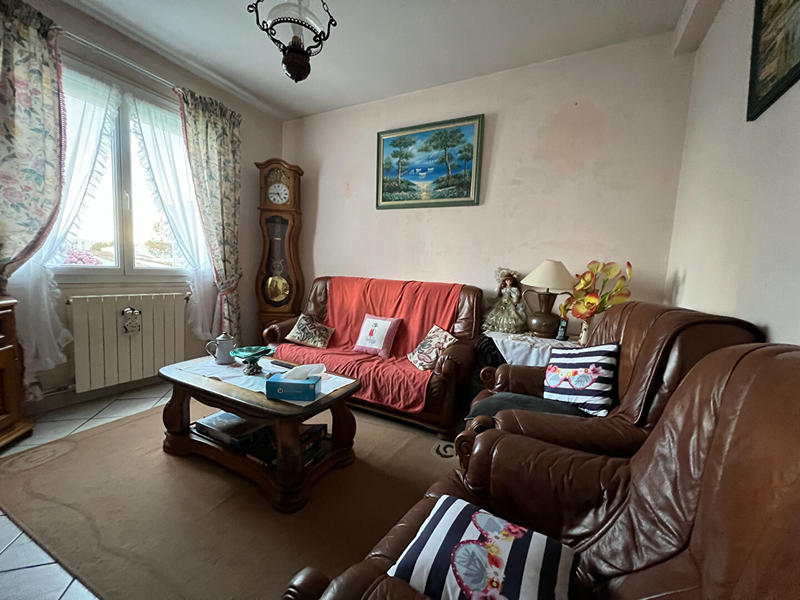 Maison - 185 m² - 9 pièces