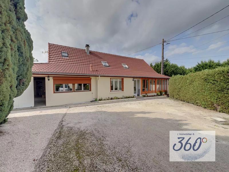 Maison - 136 m² - 5 pièces