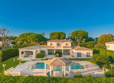 Villa - 450 m² - 8 pièces