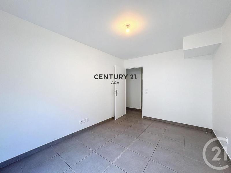 Appartement - 60 m² - 4 pièces