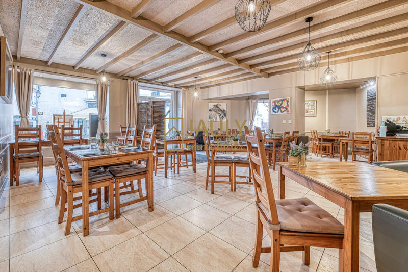 Fonds de commerce - Hôtellerie / Restauration - 154 m²