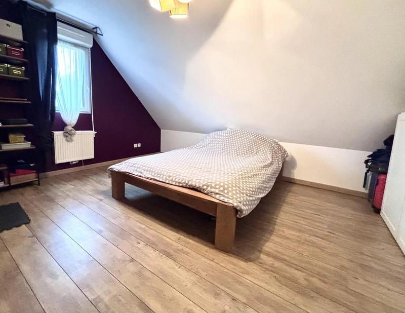 Maison traditionnelle - 140 m² - 6 pièces