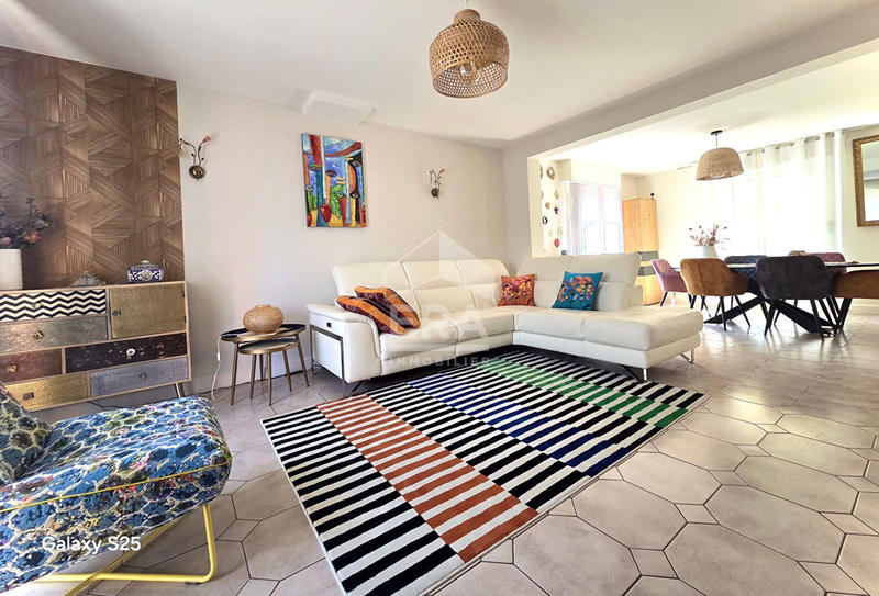 Maison - 158 m² - 7 pièces