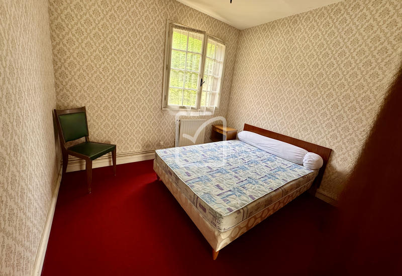 Maison - 84 m² - 5 pièces