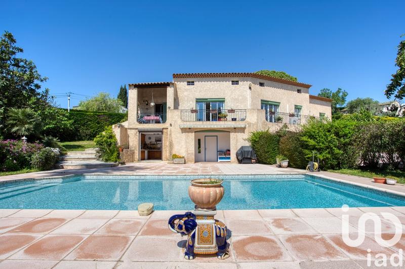 Maison - 164 m² - 5 pièces