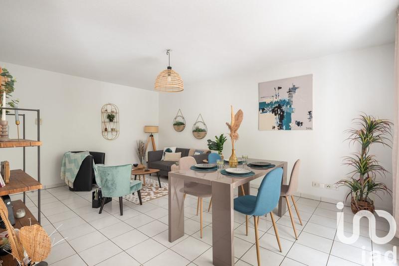 Appartement - 80 m² - 4 pièces