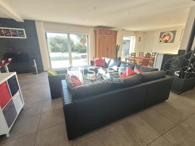 Villa - 206 m² - 5 pièces
