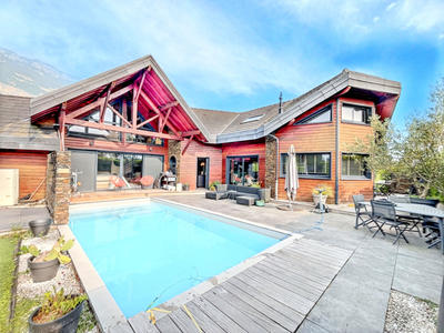 Villa - 173 m² - 4 pièces