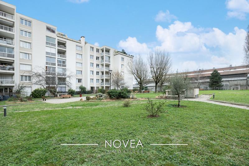 Appartement - 77 m² - 1 pièce