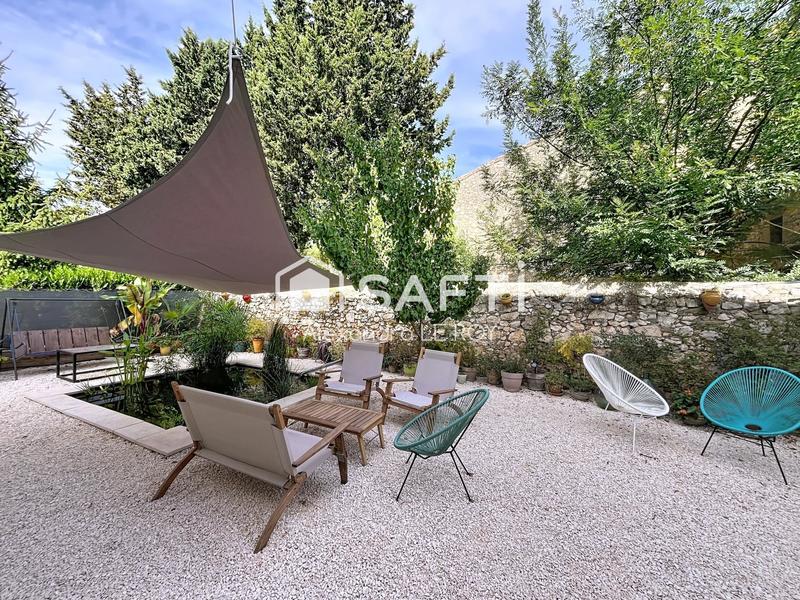 Maison - 96 m² - 5 pièces