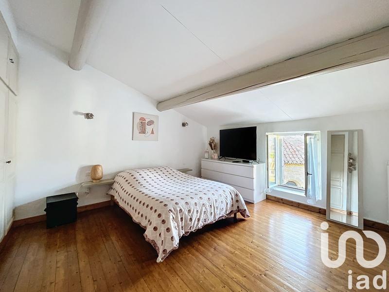 Maison - 220 m² - 8 pièces