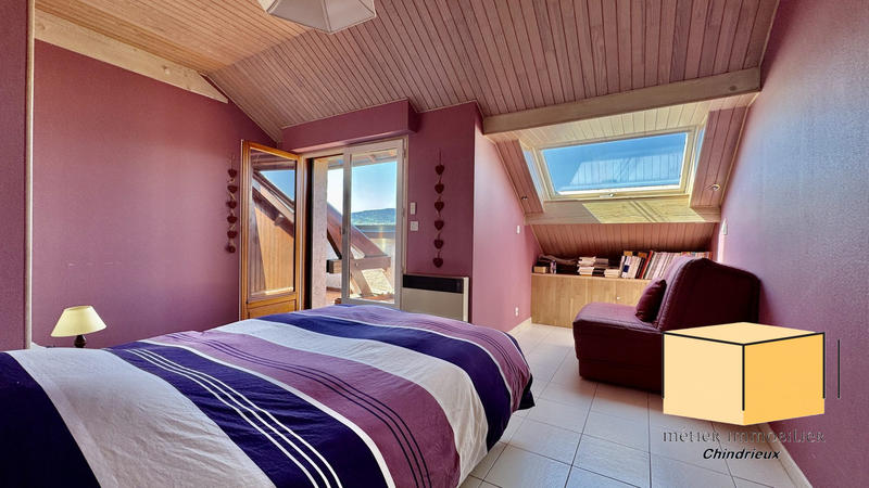 Villa - 166 m² - 6 pièces