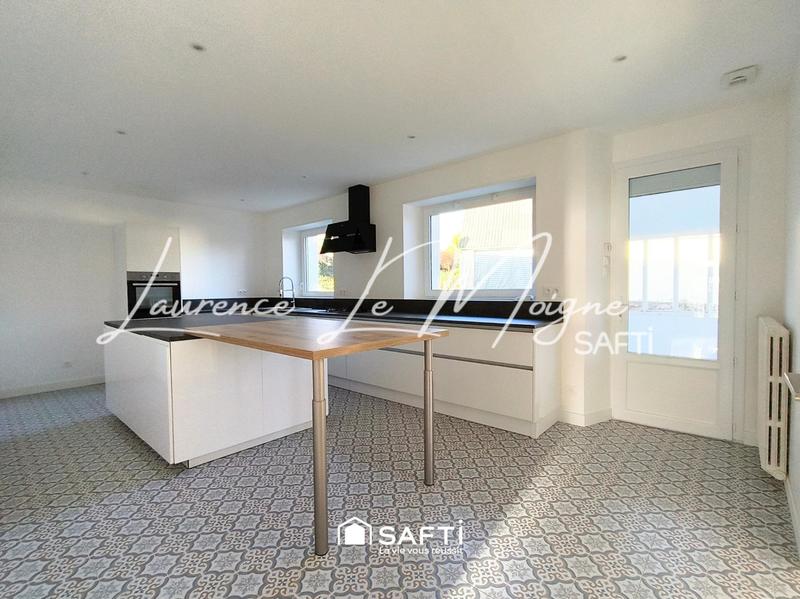 Maison - 223 m² - 9 pièces