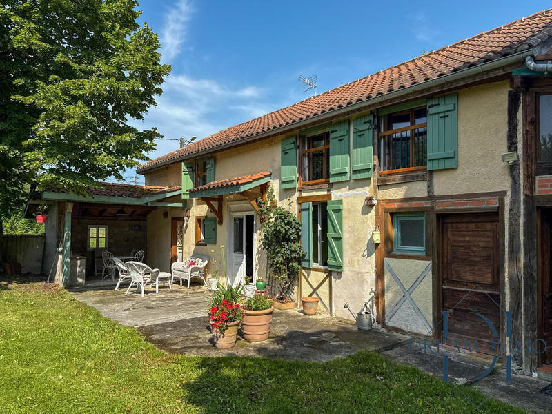 Maison - 190 m² - 5 pièces