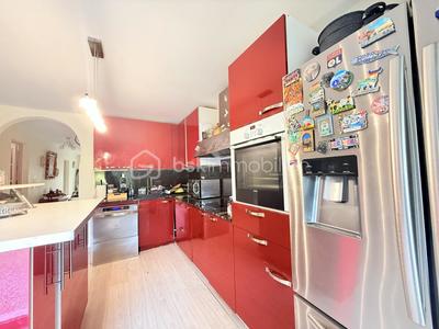 Pavillon - 245 m² - 13 pièces