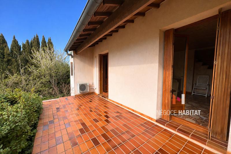 Maison - 98 m² - 5 pièces