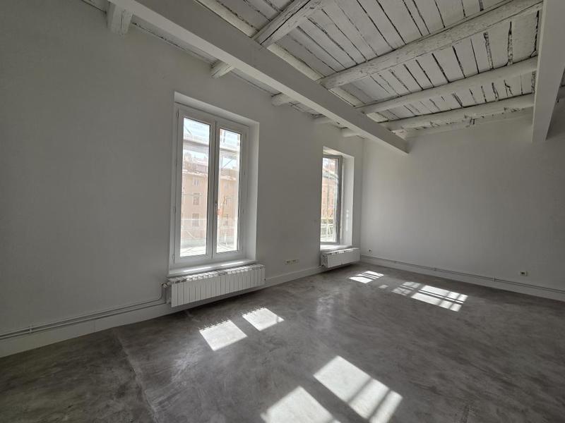 Appartement - 82 m² - 3 pièces