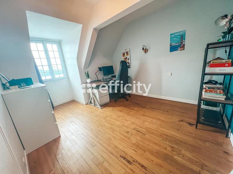 Appartement - 81 m² - 3 pièces