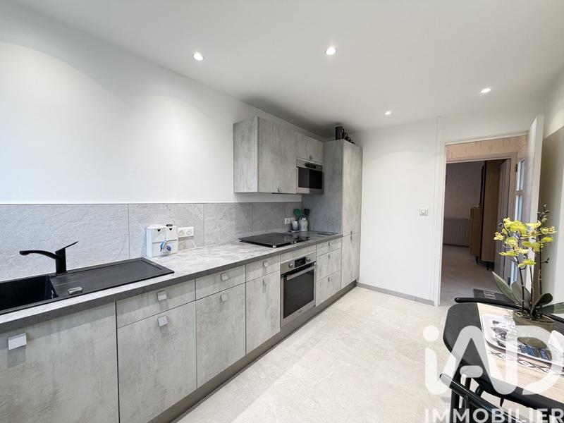 Maison - 128 m² - 7 pièces