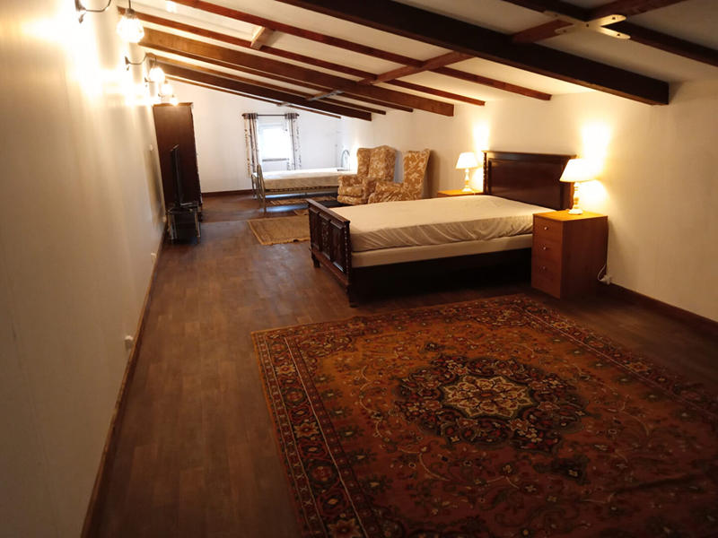 Maison - 257 m² - 6 pièces