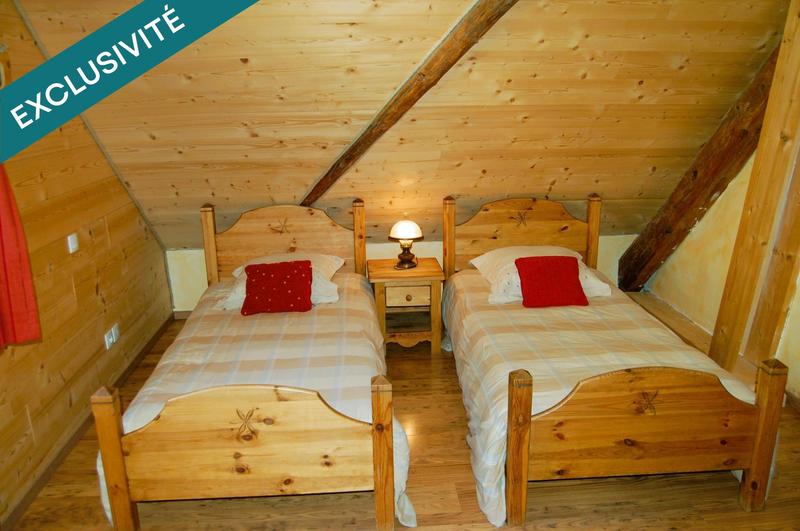 Châlet - 288 m² - 7 pièces