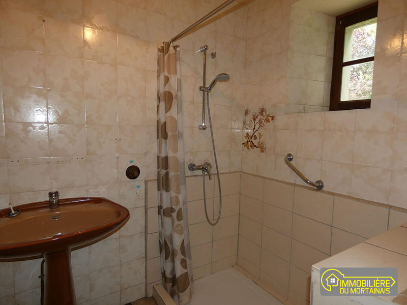 Maison ancienne - 127 m² - 3 pièces