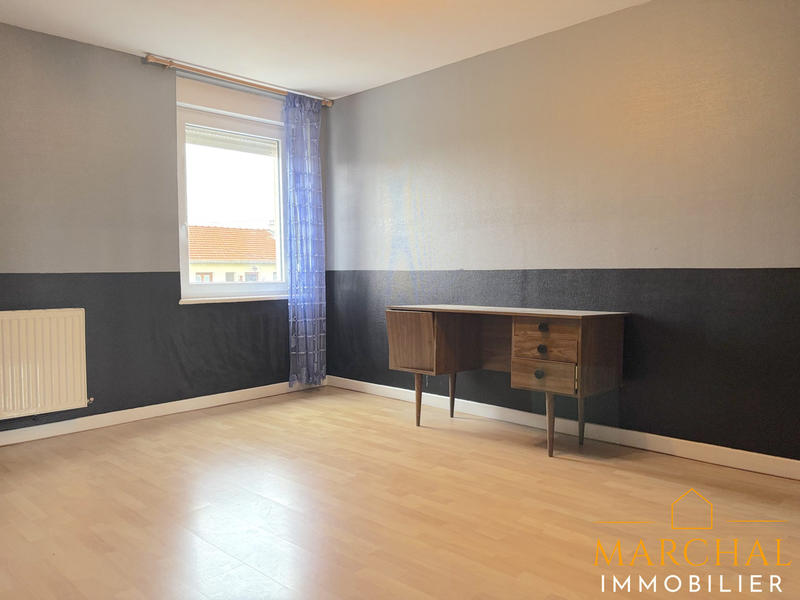 Appartement - 100 m² - 4 pièces