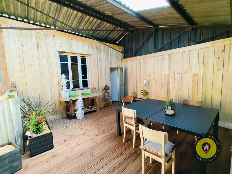 Local d'activité / Entrepôt - 590 m² - 6 pièces