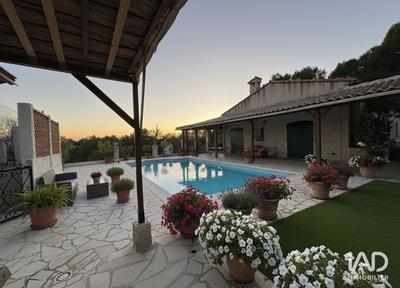 Maison - 164 m² - 7 pièces