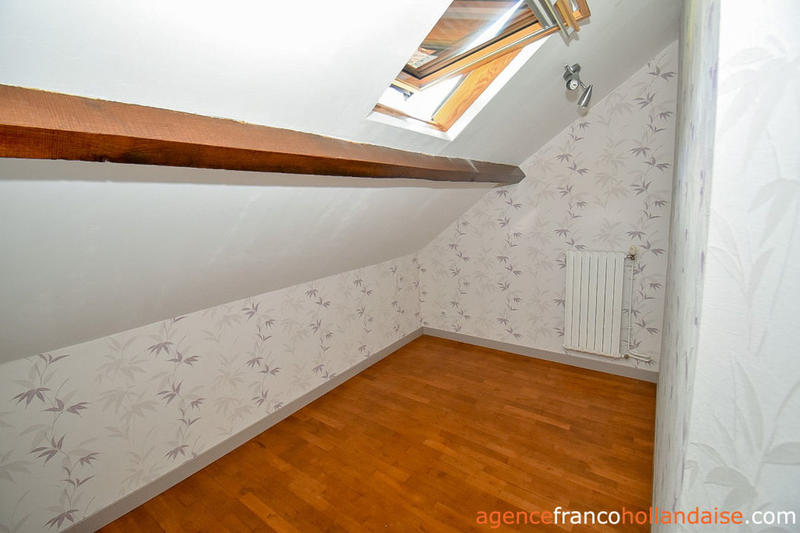 Maison - 136 m² - 6 pièces