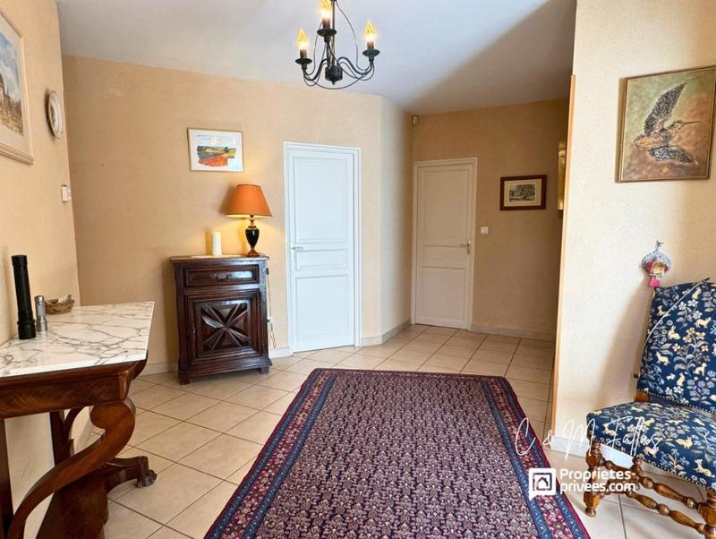 Maison - 170 m² - 6 pièces