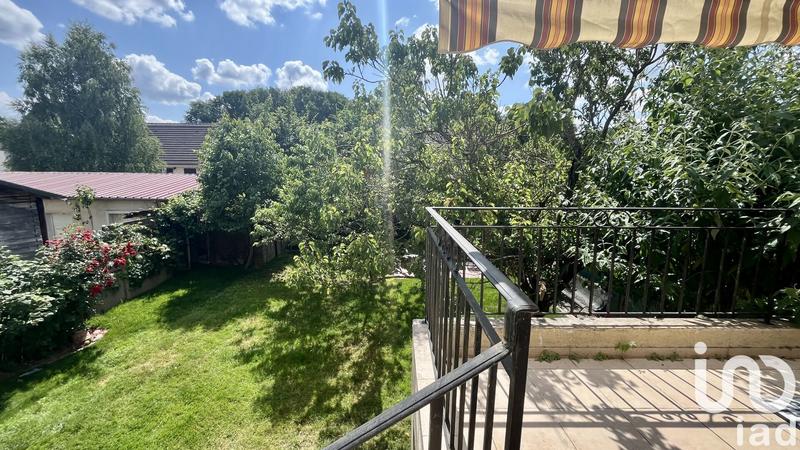 Maison - 199 m² - 8 pièces