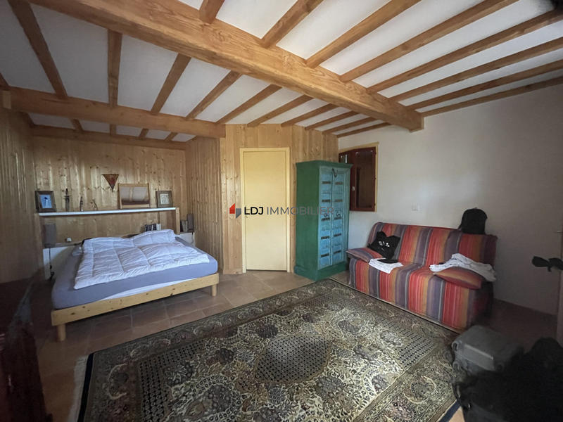 Mas - 90 m² - 9 pièces