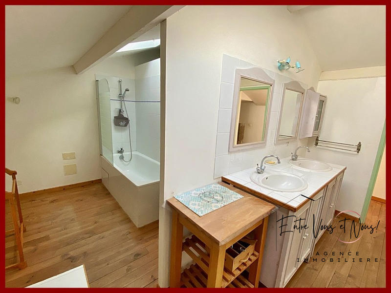 Maison ancienne - 282 m² - 6 pièces