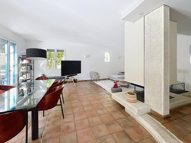 Villa - 146 m² - 6 pièces