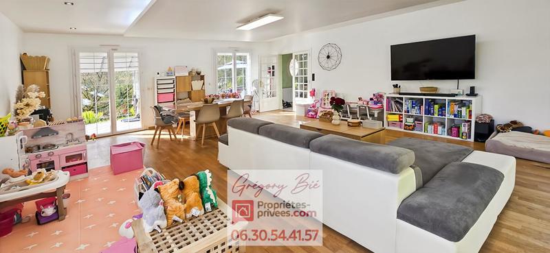 Maison - 190 m² - 5 pièces