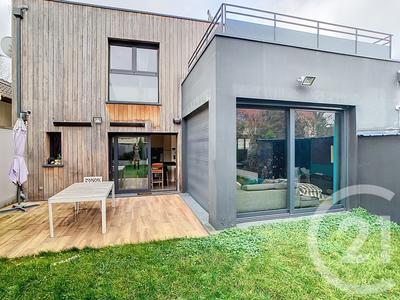 Maison - 154 m² - 6 pièces