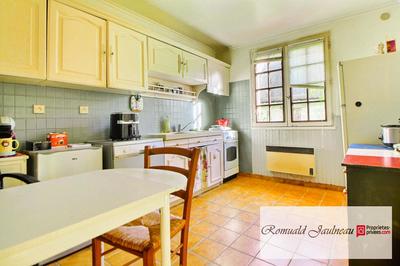 Maison - 98 m² - 4 pièces