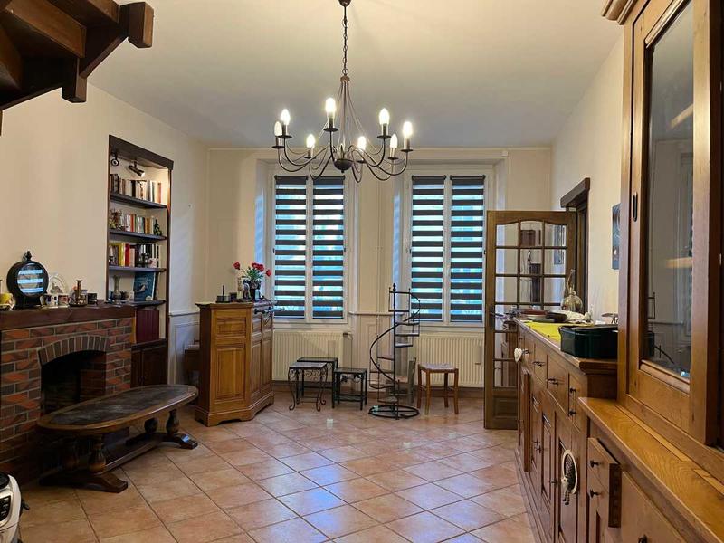 Maison - 146 m² - 5 pièces