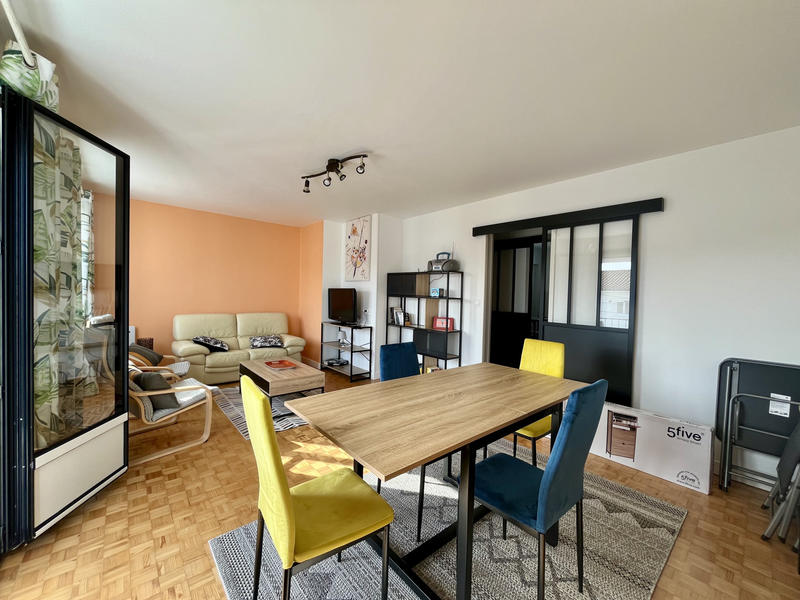 Appartement - 67 m² - 3 pièces