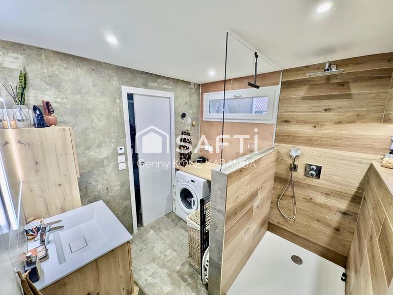 Maison - 105 m² - 4 pièces