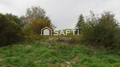 Terrain - 2 050 m²