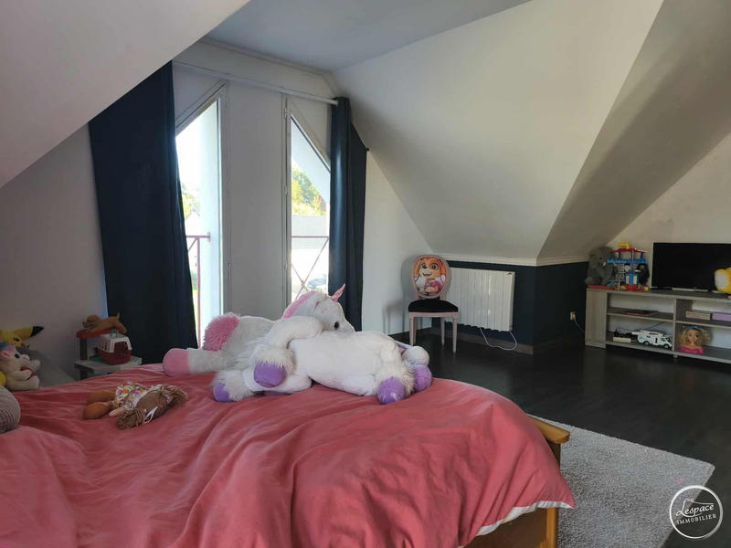 Maison - 170 m² - 7 pièces