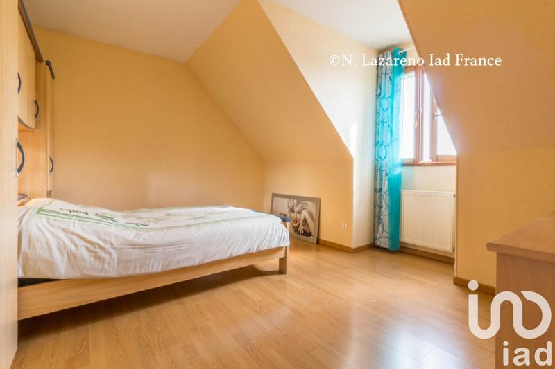 Maison - 180 m² - 7 pièces