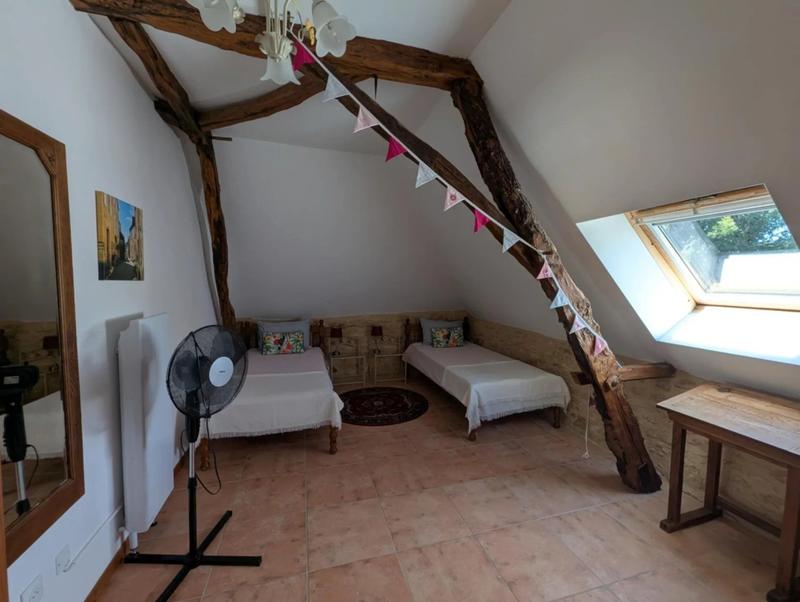 Maison - 260 m² - 9 pièces