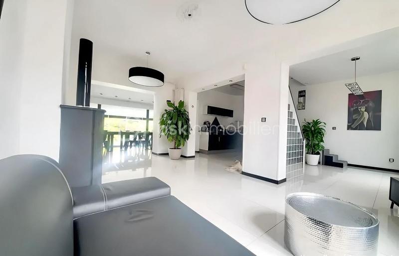 Maison de village - 124 m² - 5 pièces